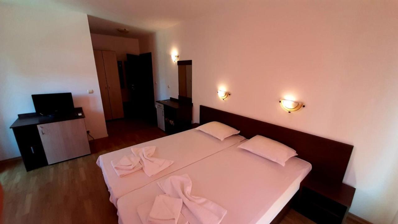 Adri Guest House ネセバル エクステリア 写真