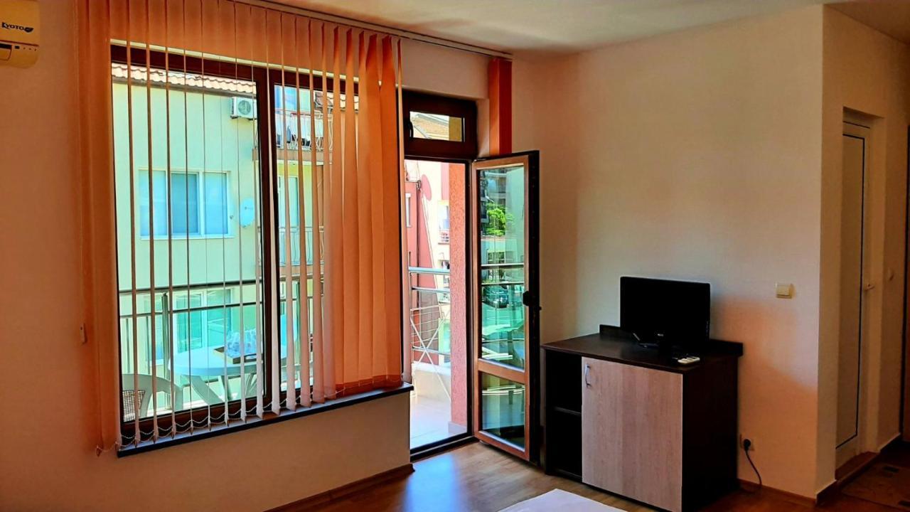 Adri Guest House ネセバル エクステリア 写真